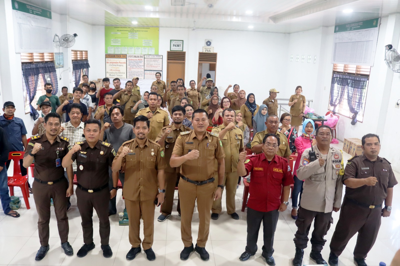 Tingkatkan Kesadaran Hukum Bagi Masyarakat, Kel. Mangga Gelar Sosialisasi